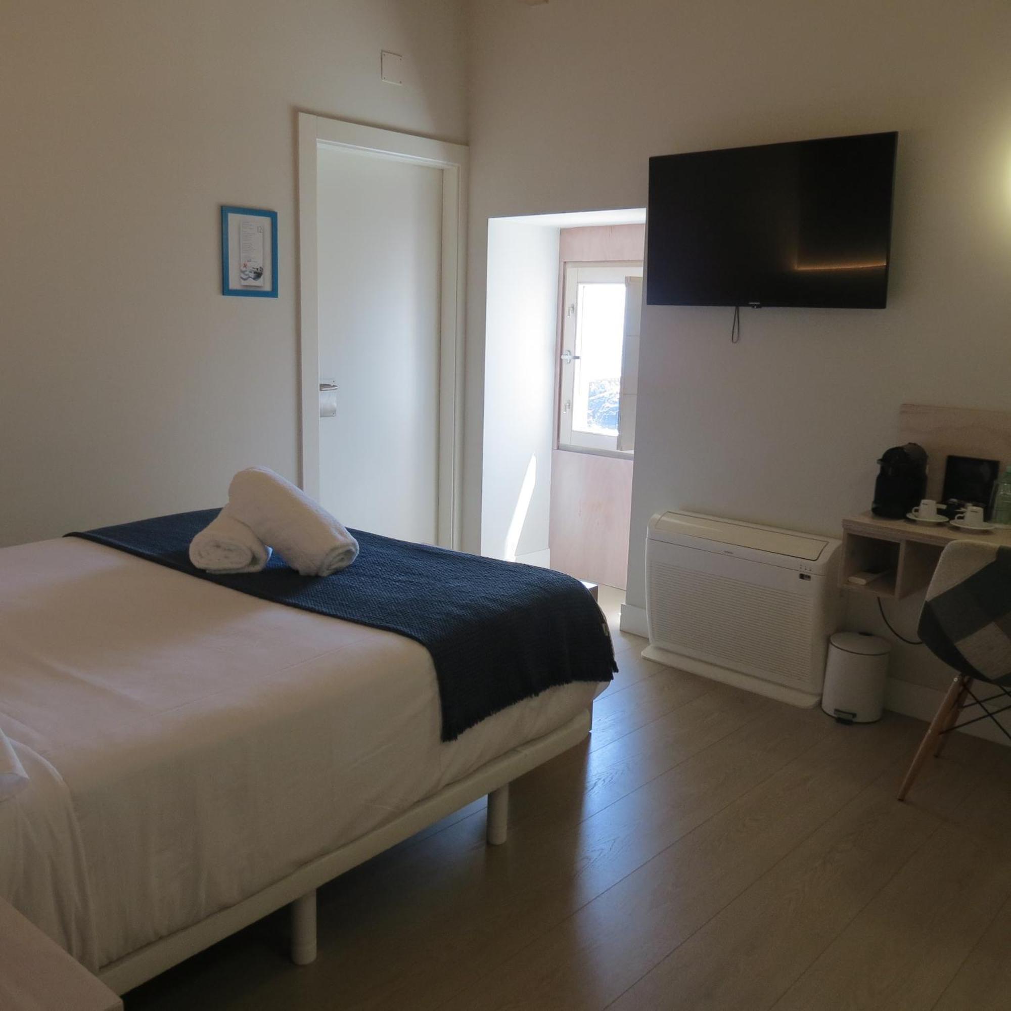 Hotel Tematico Do Banco Azul ฟินิสแตร์เร ภายนอก รูปภาพ